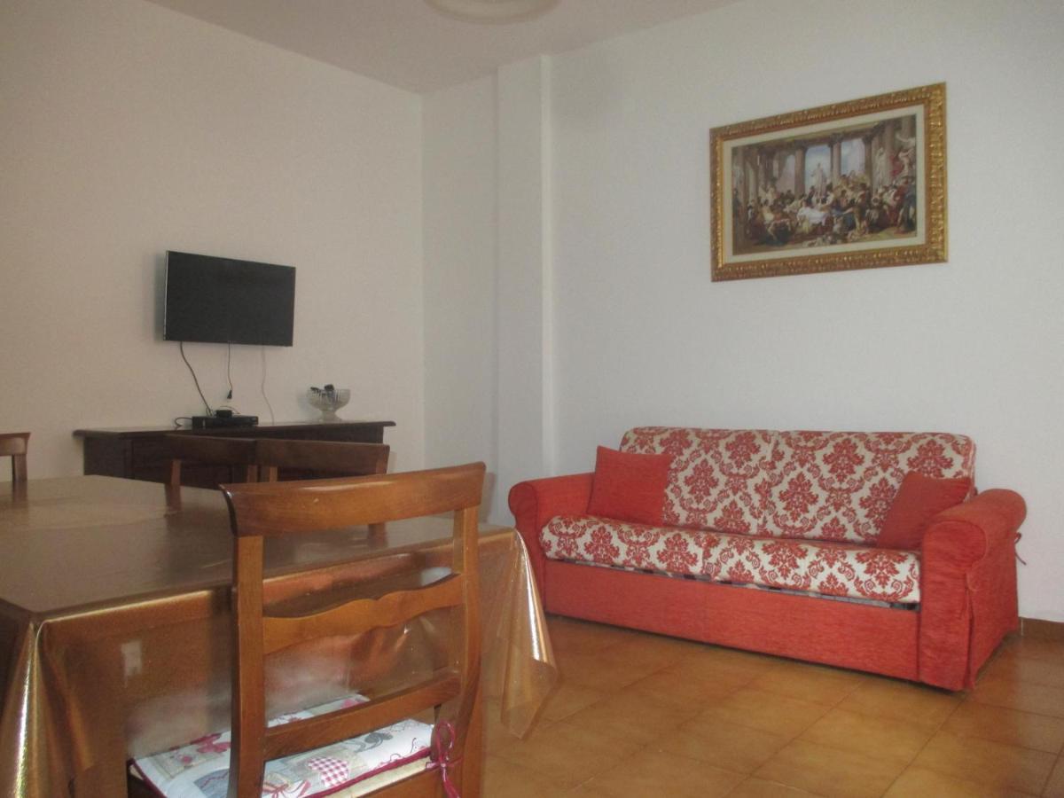 Palinuro Casa Vacanze "Donna Antonia" Exteriör bild