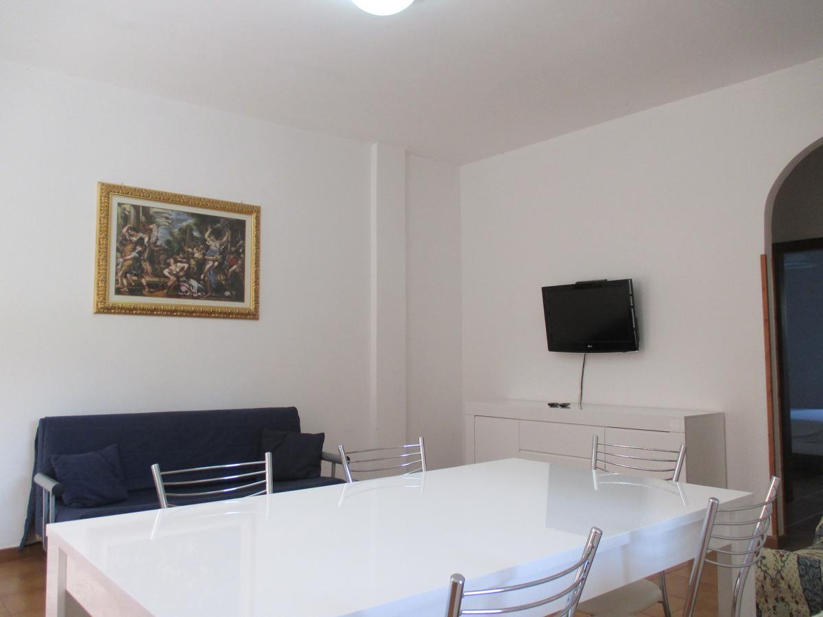 Palinuro Casa Vacanze "Donna Antonia" Exteriör bild